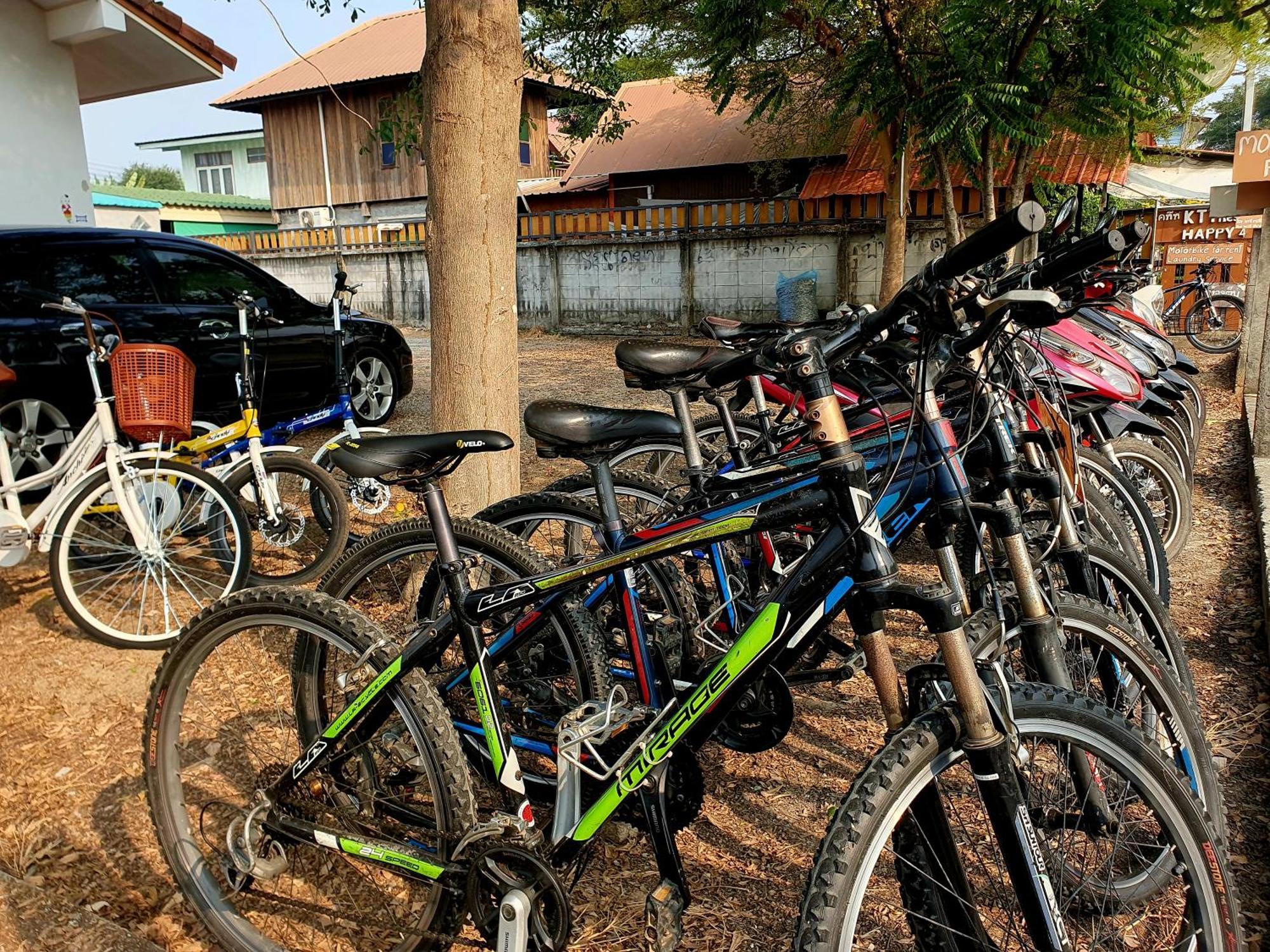 Perfect Resort And Motorbike & Bicycle For Rents Sukhothai Eksteriør billede