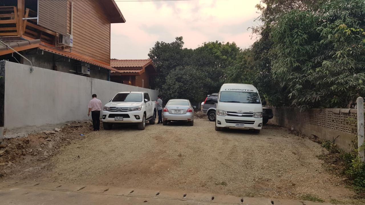 Perfect Resort And Motorbike & Bicycle For Rents Sukhothai Eksteriør billede